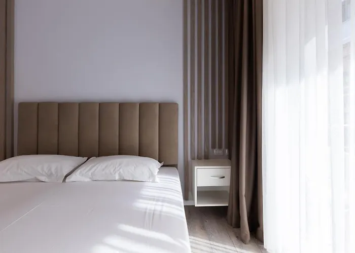 Broadway Hotel Tirana